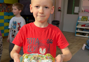 Kosztowanie gofrów - przyjemny efekt działań.
