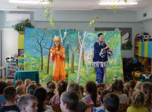 Teatr Warszawski Koliberek "Wiosenny rebus"