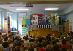 Kukiełka policjanta.