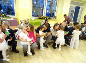 Świąteczne spotkanie z Rodzicami w grupie Stokrotki