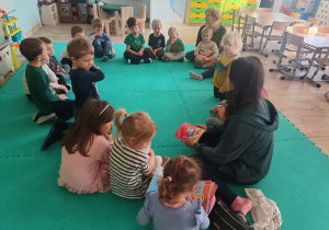 Spotkanie z Rodzicem w grupie Bratki.