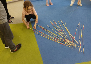 Zajęcia tematyczne w grupie Słoneczniki.