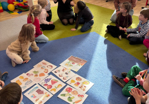 Zajęcia tematyczne w grupie Maki.