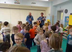 Koncert muzyczny pt. „Marcowe sprzątanko” Zespół Puch - Puch