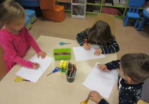 Dzieci tworzą ilustracje